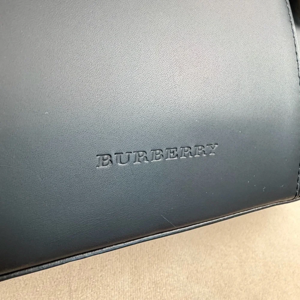 Authentic Burberry Japan Exclusive Leather Top Handle Bag Nova Check Lining